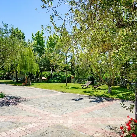 Апарт-отель E Villamirella 2*
