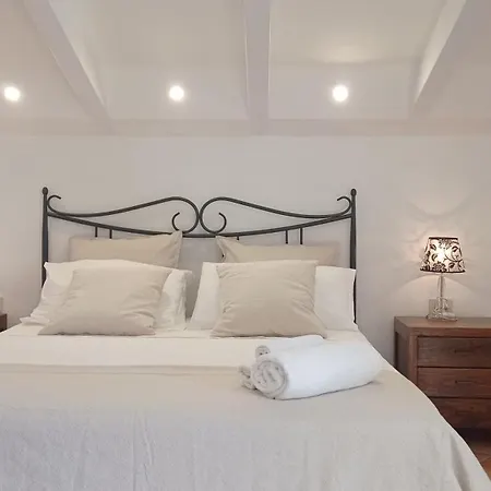 E Villamirella Apart-hotel 2*