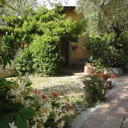 Apart-hotel E Villamirella 2*