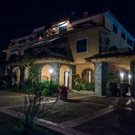 E Villamirella Aparthotel Palinuro
