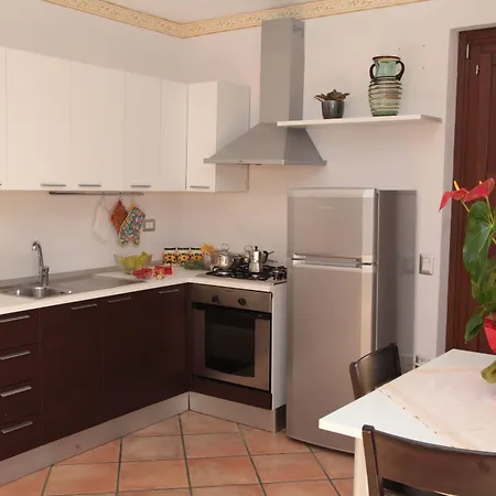 Apart Otel E Villamirella 4*