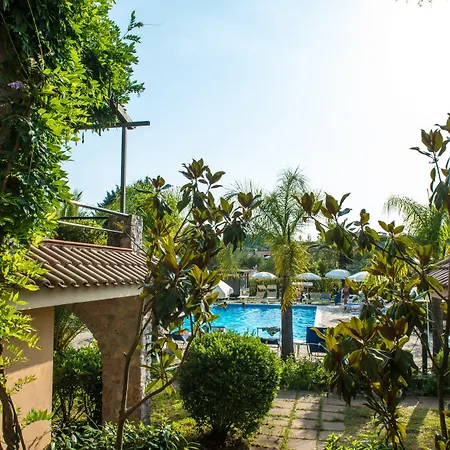 Aparthotel E Villamirella