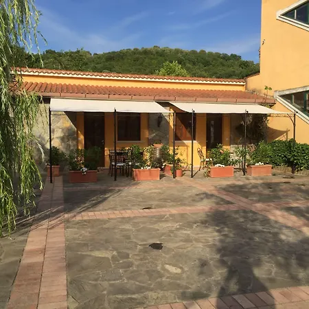 Aparthotel E Villamirella