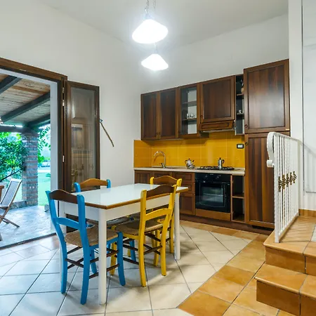 E Villamirella Apart Otel Palinuro
