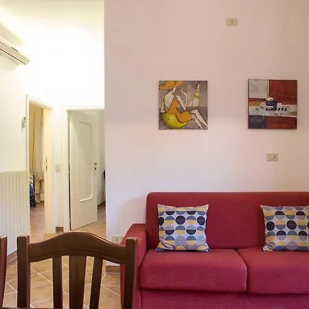 E Villamirella Apart-hotel 2*