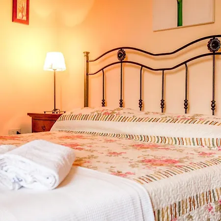 E Villamirella Apart-hotel